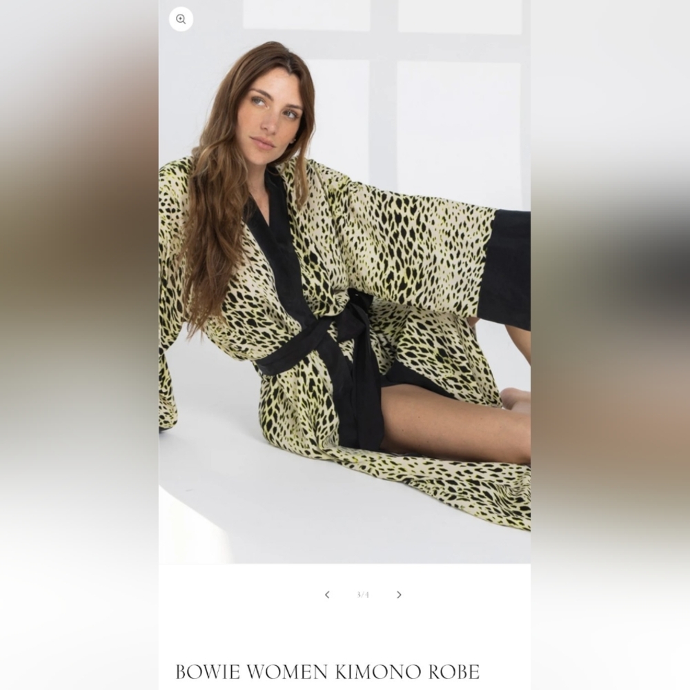 Niluu Bowie Women Kimono Leopard Print Robe